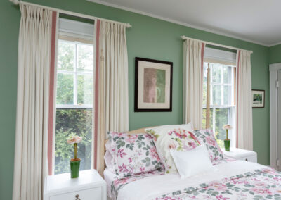 Green-Bedroom-White-Drapes-with-Trim